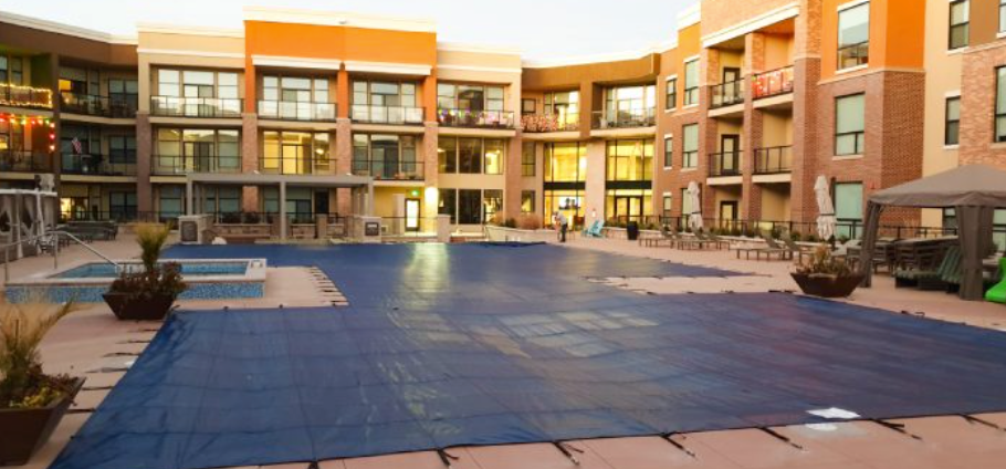 7 Signs You Need to Buy a Mesh Pool Cover